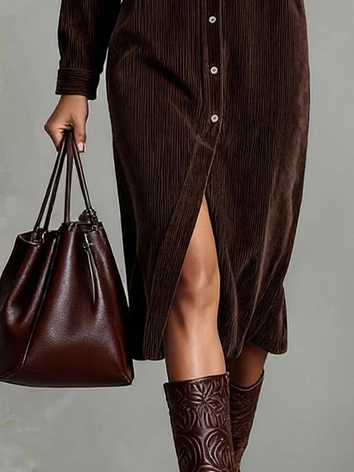 Aurovia | Elegantní šaty s rozšířeným lemem