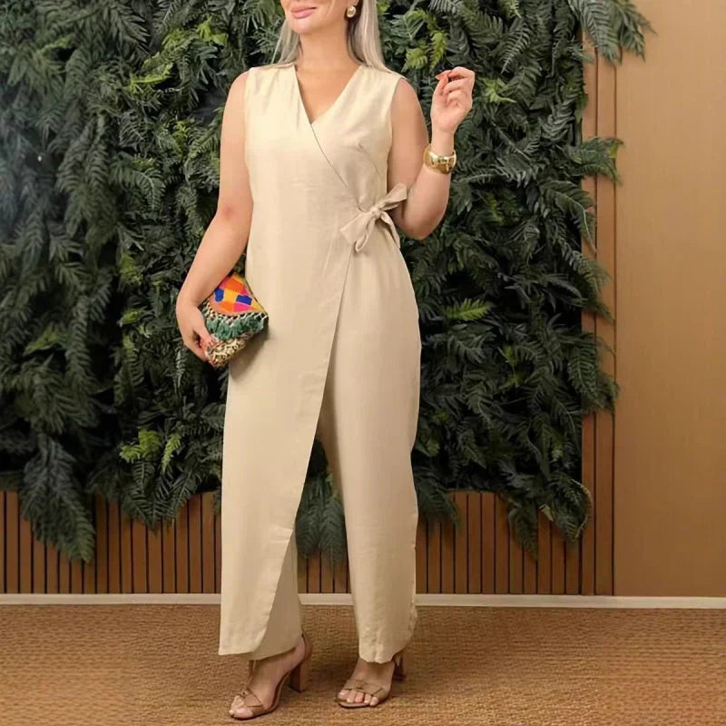 Liliane | Elegantní kombinéza s obepínajícím designem