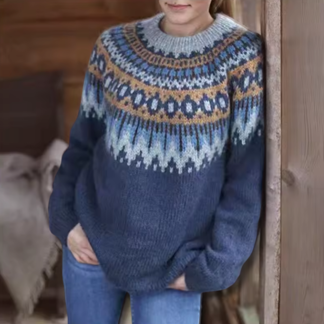 Freya – Zimní svetr s nordickým designem na rameni